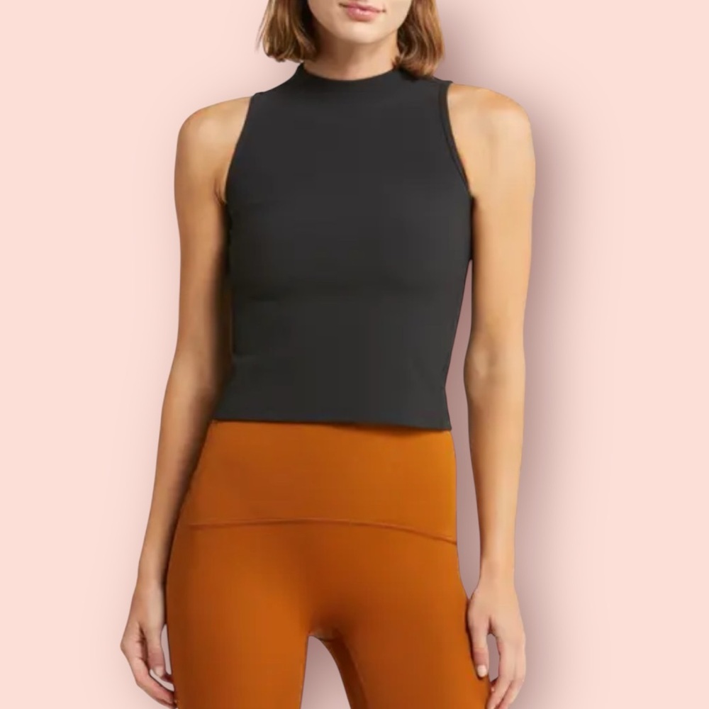 SPANX Contour Rib Mock Neck Crop Top